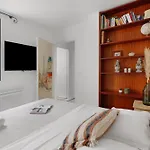 Madeleine & Champs-Elysees - 2Br 2Ba With Balcony - Paris Vacation Rentals